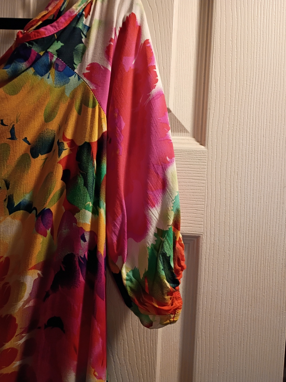 Vibrant Multicolor Off Shoulder With Adjustable Straps Floral Women's Top - Picture 4 of 6
